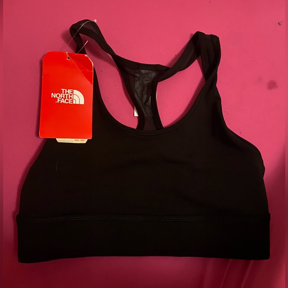 The North face sports bra WITH TAGS